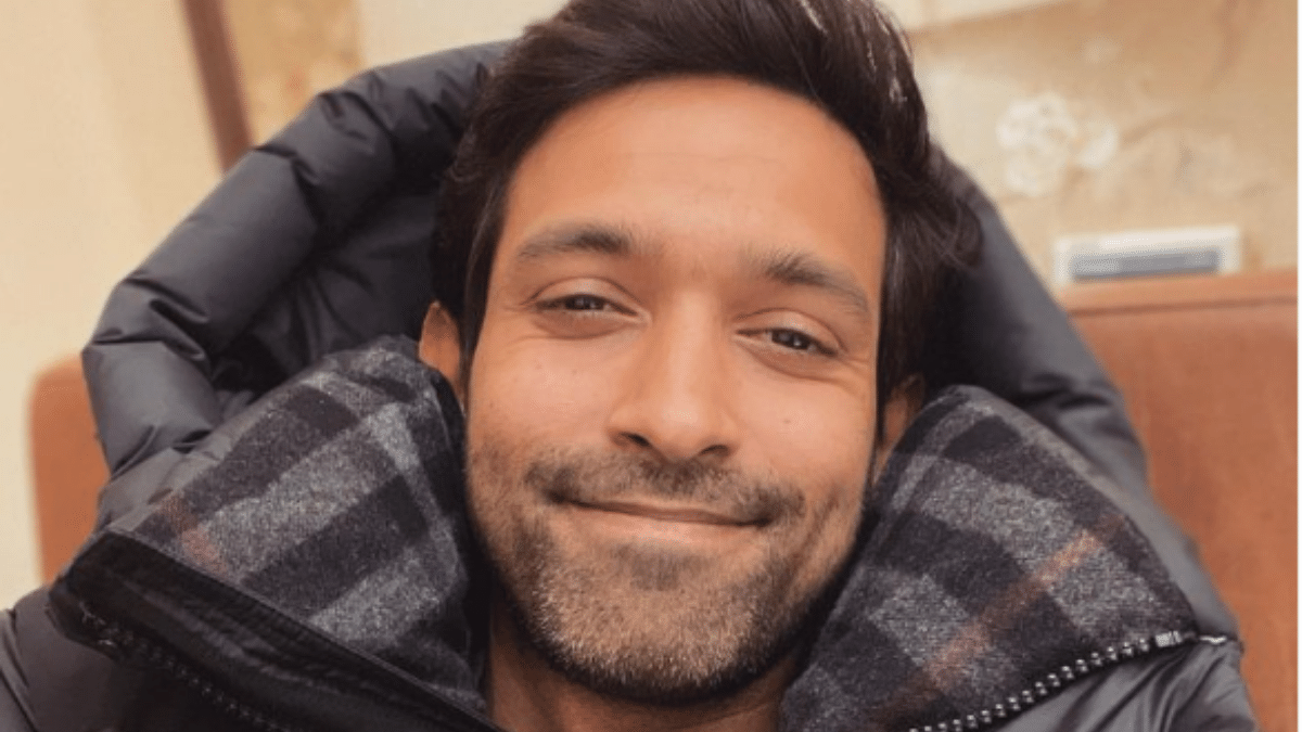 Vikrant Massey made a big revelation about his family. His brother accepted Islam at 17 .